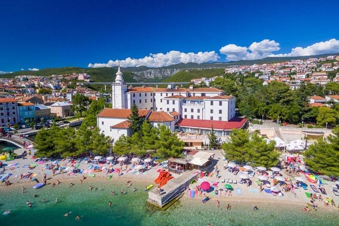 Apartments Alen Crikvenica Exteriör bild